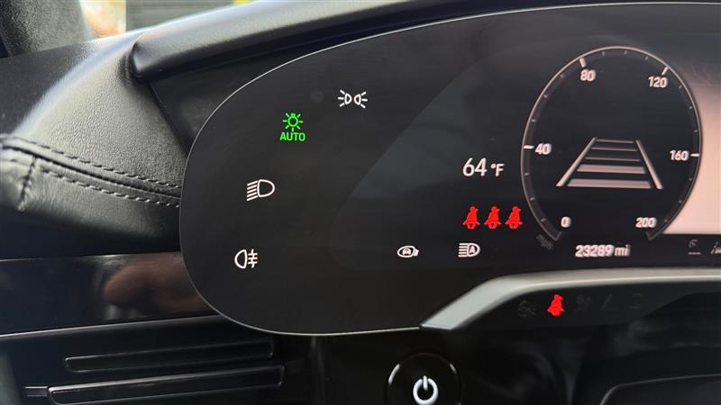 2022 Porsche Taycan GTS - Photo 28