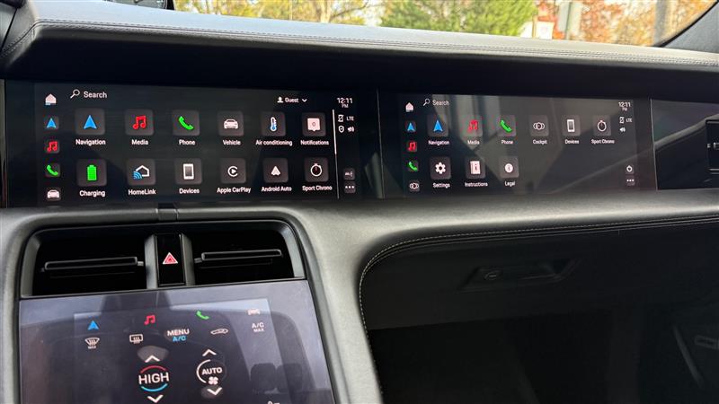 2022 Porsche Taycan GTS - Photo 36