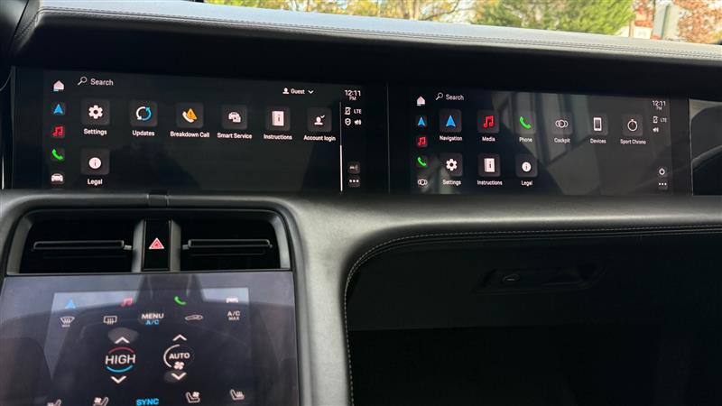 2022 Porsche Taycan GTS - Photo 37