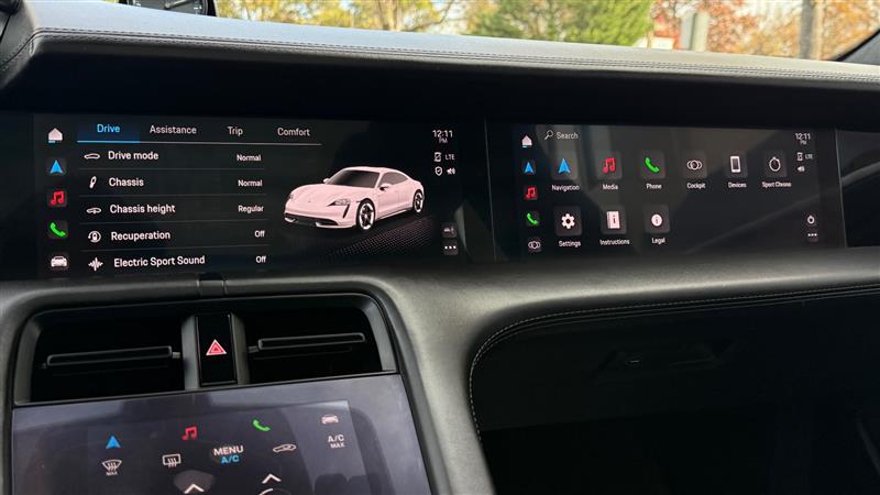 2022 Porsche Taycan GTS - Photo 40