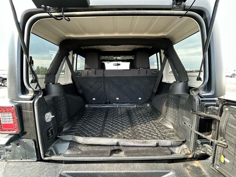 2016 JEEP WRANGLER UNLIMITED Willys Wheeler