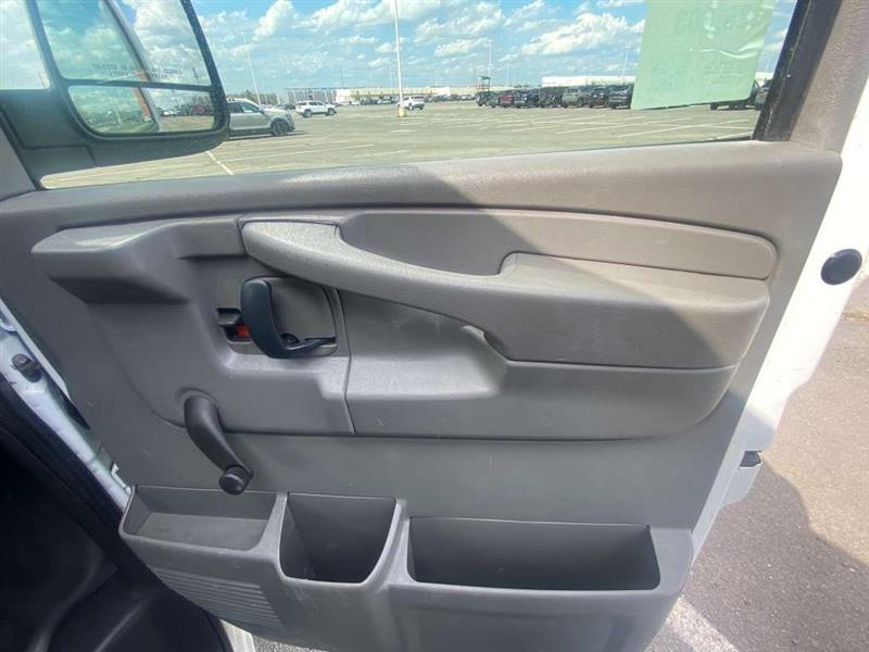 2011 CHEVROLET EXPRESS CARGO VAN 