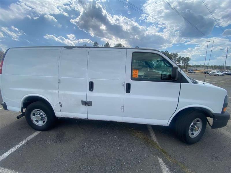 2011 CHEVROLET EXPRESS CARGO VAN 