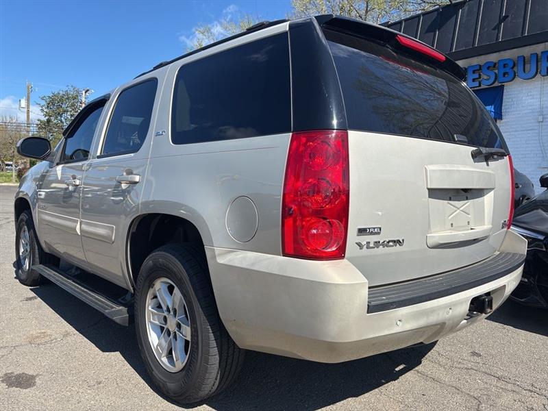 2009 GMC YUKON SLT W/4SB
