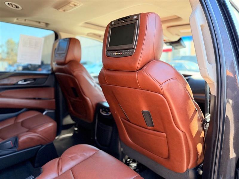 2018 CADILLAC ESCALADE ESV LUXURY
