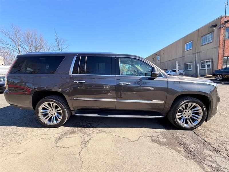 2018 CADILLAC ESCALADE ESV LUXURY