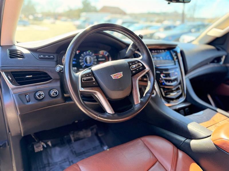 2018 CADILLAC ESCALADE ESV LUXURY