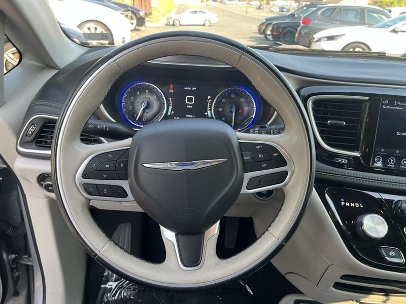 2018 CHRYSLER PACIFICA LIMITED