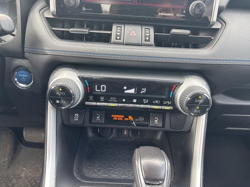 2021 TOYOTA RAV4 HYBRID XSE