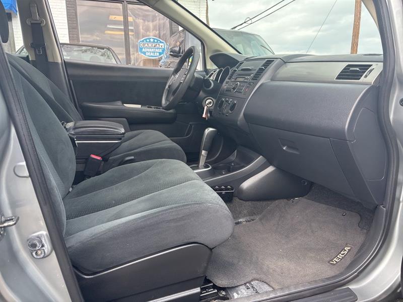 2010 NISSAN VERSA S