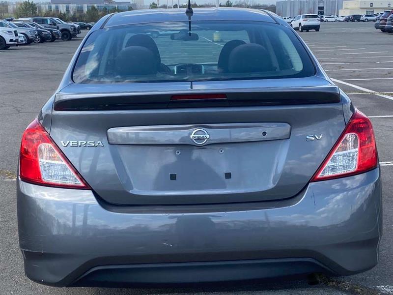 2018 NISSAN VERSA SEDAN SV