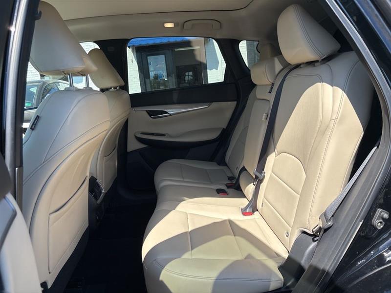 2019 INFINITI QX50 LUXE
