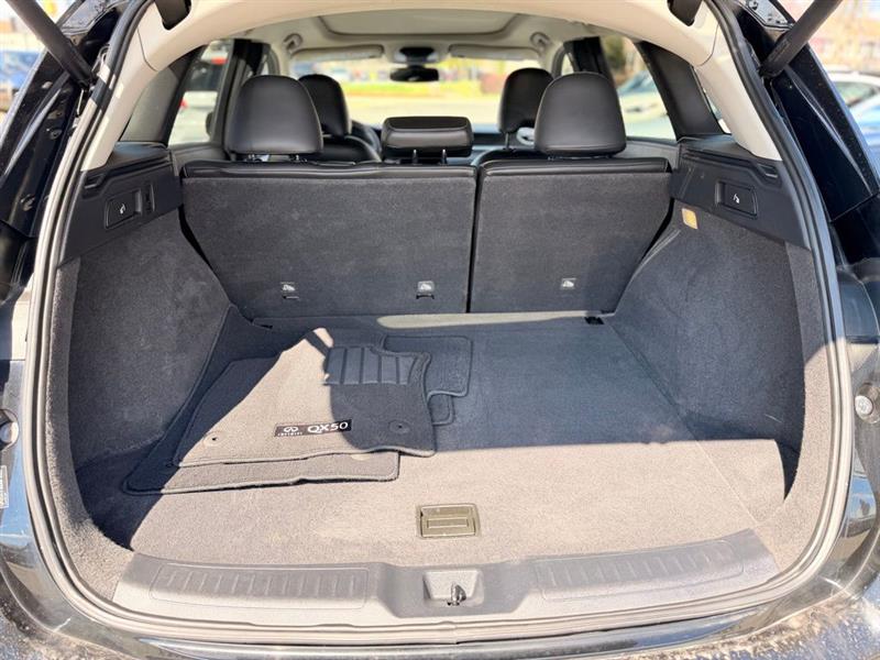 2020 INFINITI QX50 LUXE