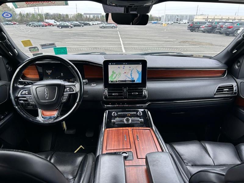 2018 LINCOLN NAVIGATOR SELECT