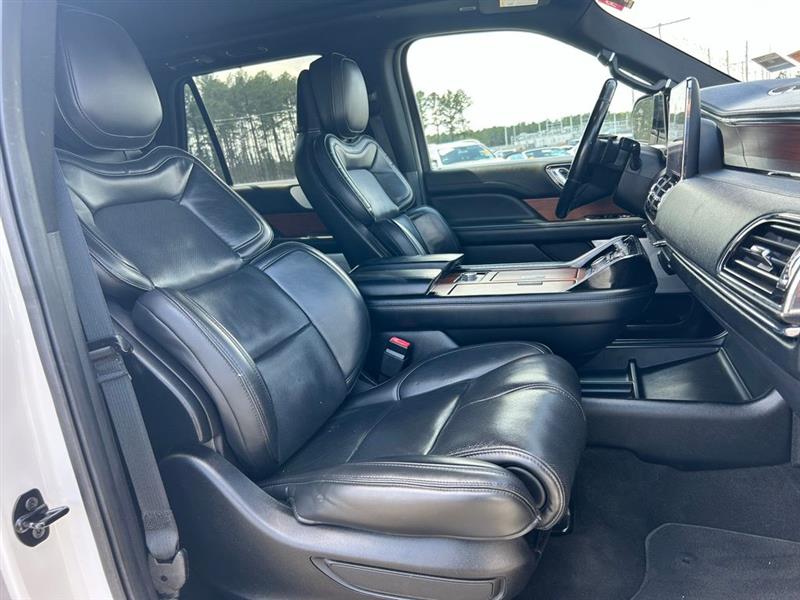 2019 LINCOLN NAVIGATOR L RESERVE