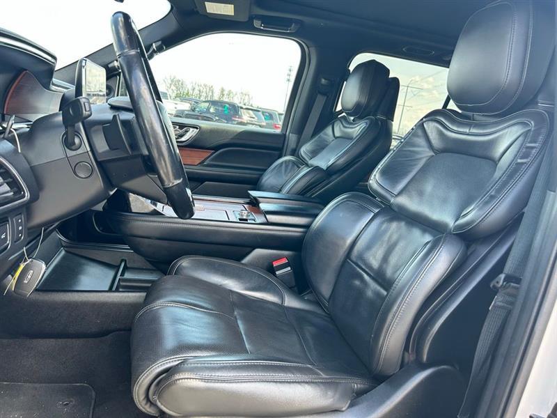 2019 LINCOLN NAVIGATOR L RESERVE