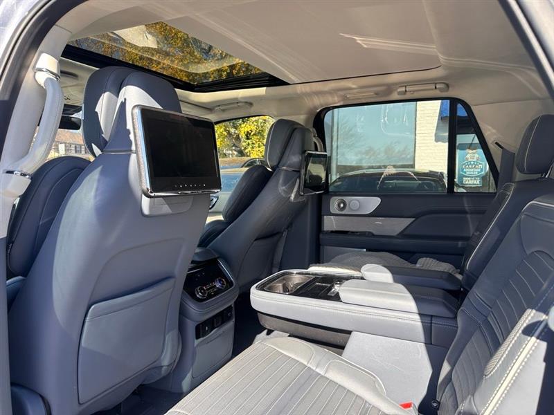 2019 LINCOLN NAVIGATOR L Black Label