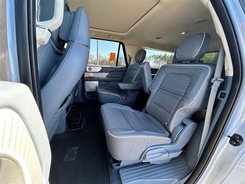 2021 LINCOLN NAVIGATOR L BLACK LABEL