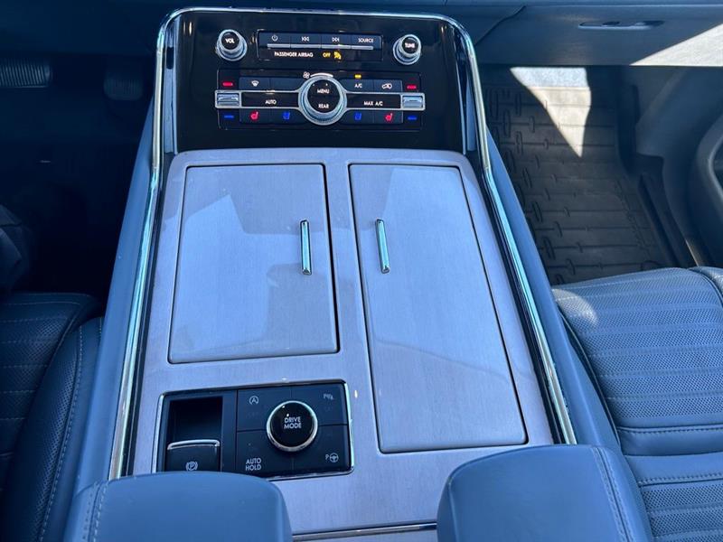 2021 LINCOLN NAVIGATOR L BLACK LABEL