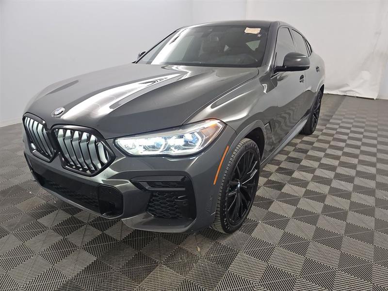 2022 BMW X6 M50I