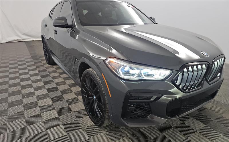 2022 BMW X6 M50I