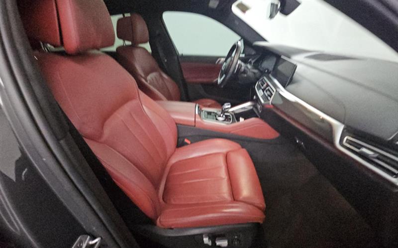 2022 BMW X6 M50I