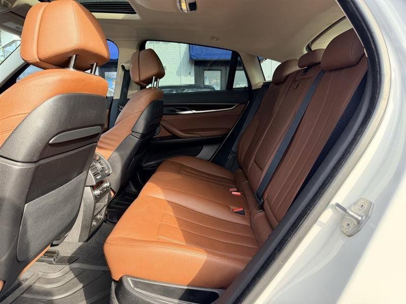 2016 BMW X6 xDrive50i - Photo 16