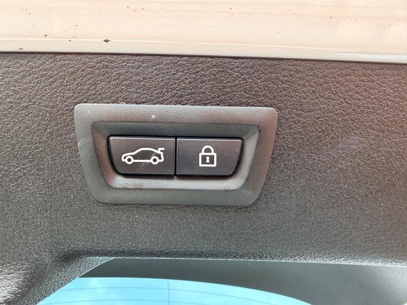 2016 BMW X6 xDrive50i - Photo 32