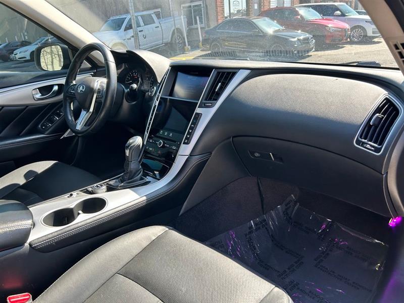 2021 INFINITI Q50 LUXE/SPORT