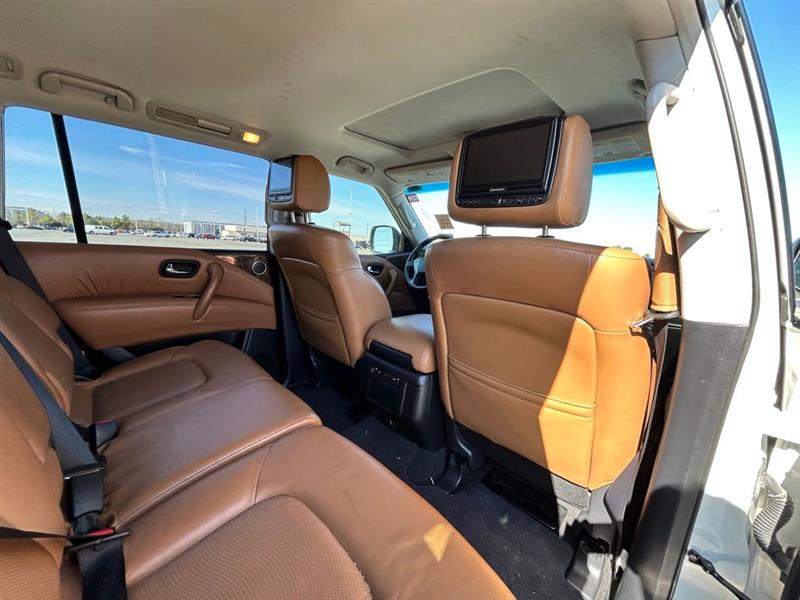 2016 INFINITI QX80 