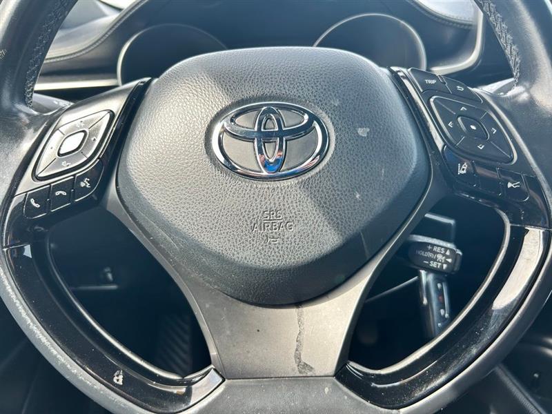 2018 TOYOTA C-HR XLE