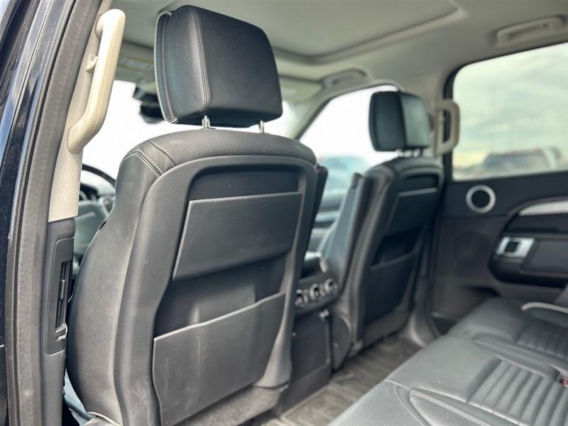 2017 LAND ROVER DISCOVERY FIRST EDITION