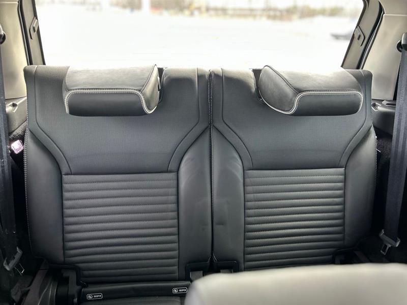 2017 LAND ROVER DISCOVERY FIRST EDITION