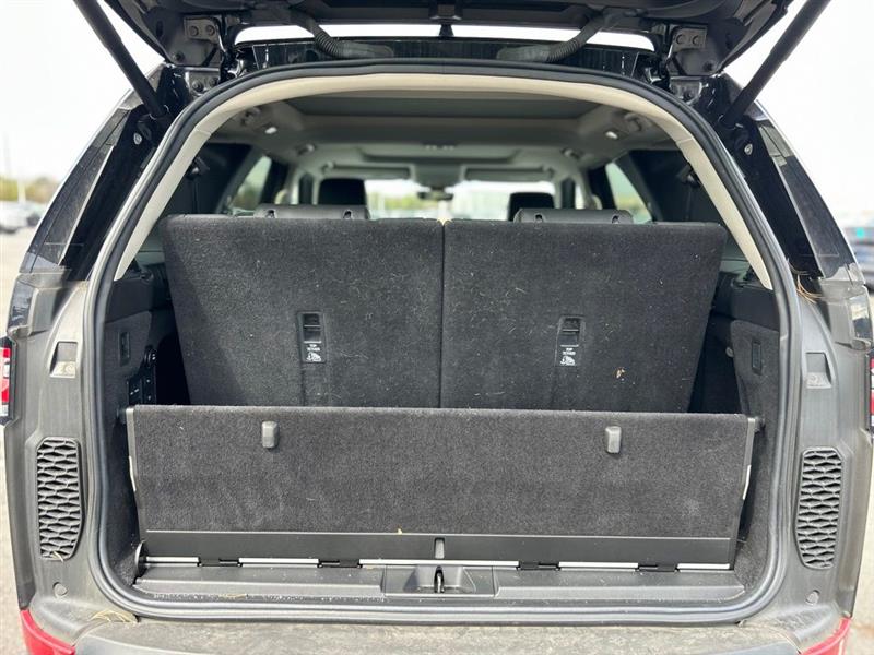 2017 LAND ROVER DISCOVERY FIRST EDITION