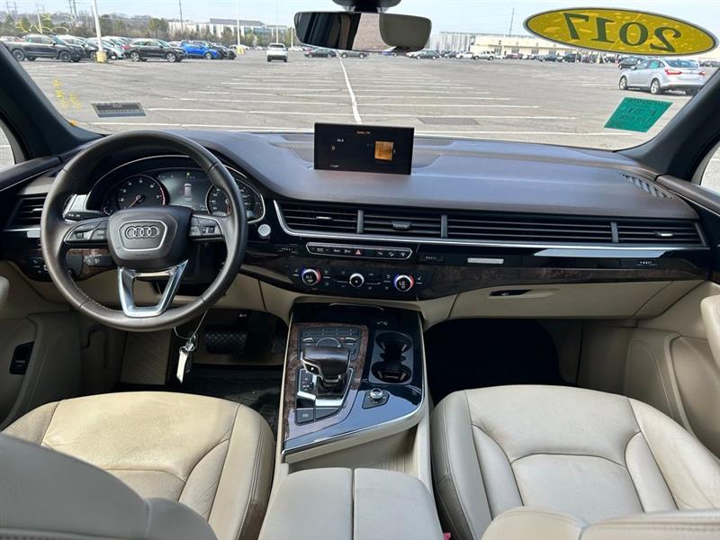2017 AUDI Q7 PREMIUM