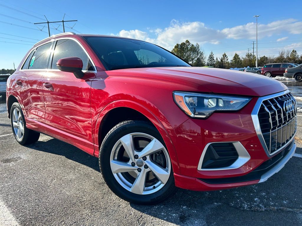 2020 Audi Q3 Premium
