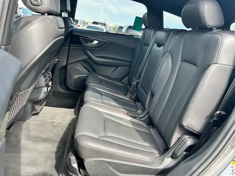 2017 AUDI Q7 PRESTIGE