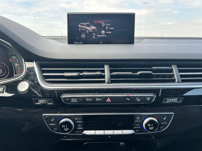 2017 AUDI Q7 PRESTIGE