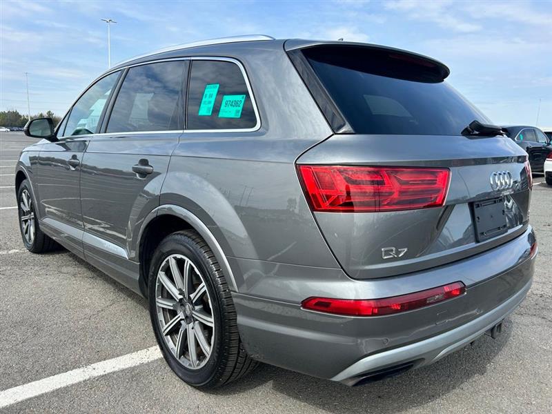 2017 AUDI Q7 PRESTIGE