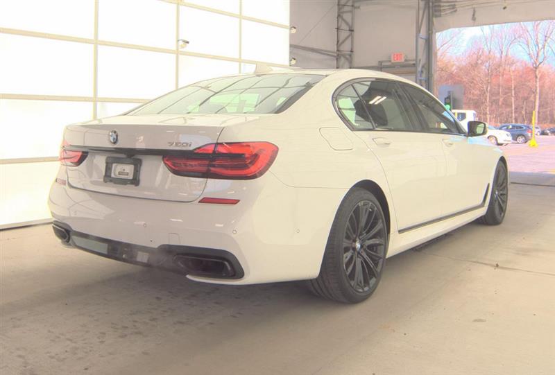 2019 BMW 750I XDRIVE M SPORT