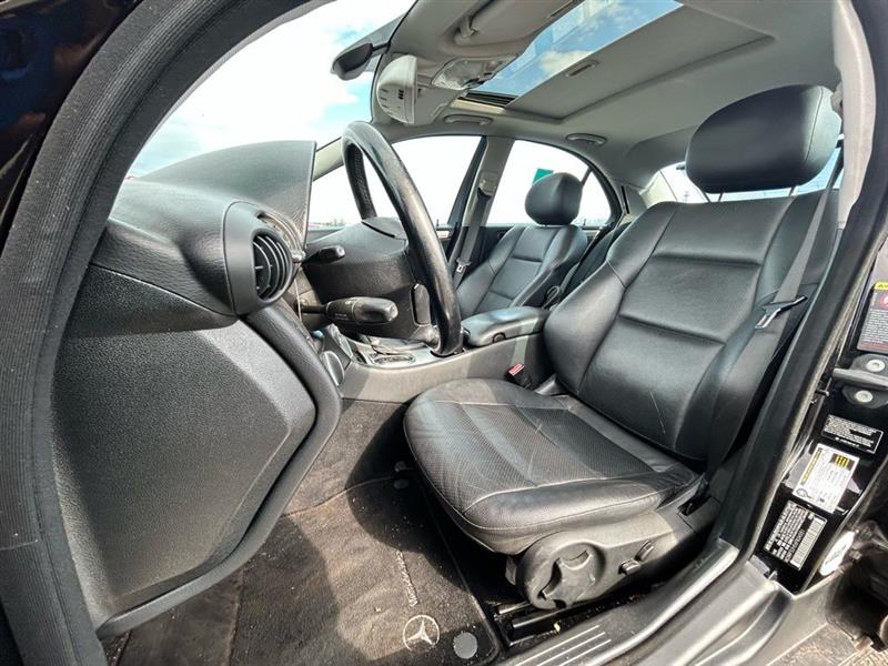 2006 MERCEDES-BENZ C230 SPORT