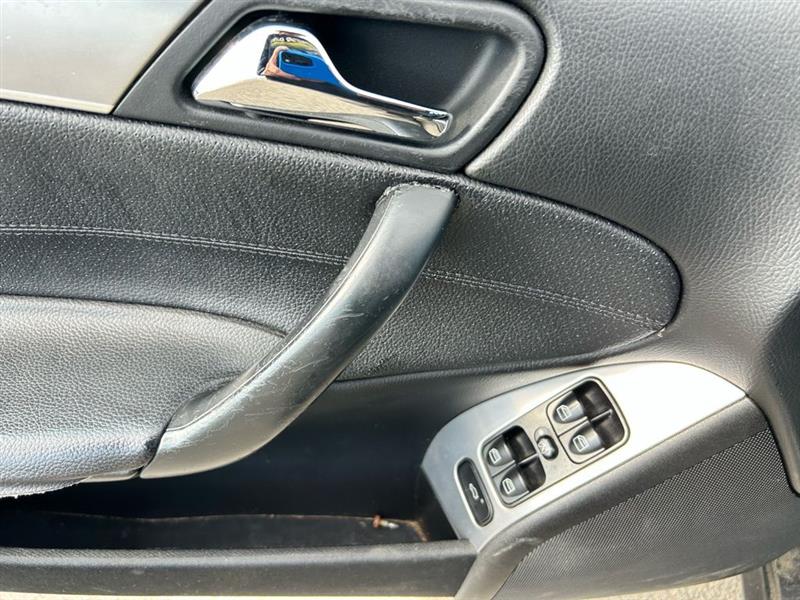 2006 MERCEDES-BENZ C230 SPORT