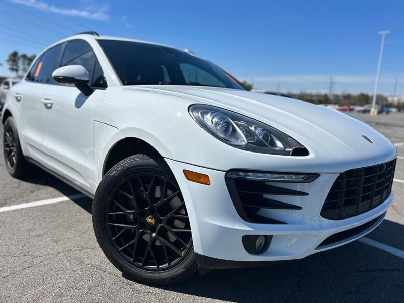 2018 PORSCHE MACAN S