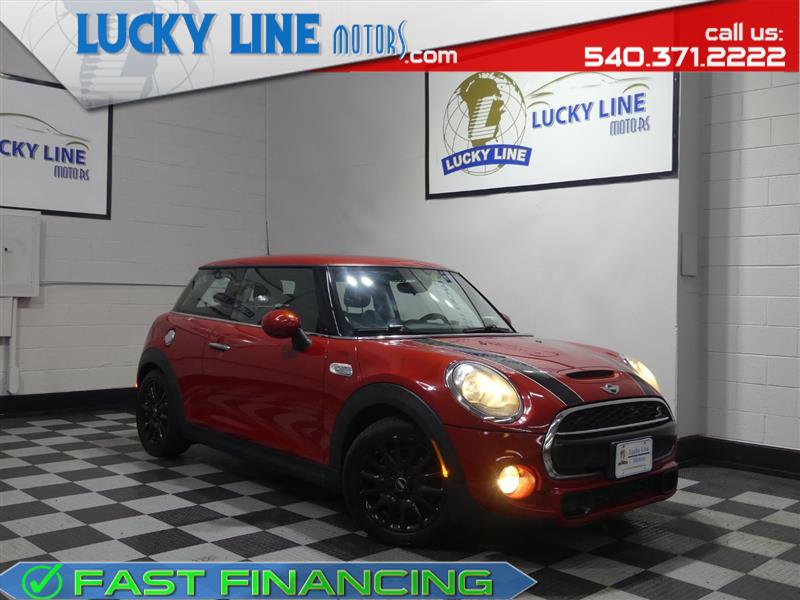 Red 2016 MINI Cooper S 2-Door Hatchback FWD Hatchback Front-Wheel Drive Automatic