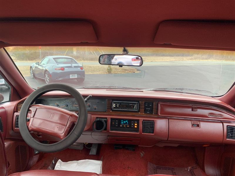 1992 Oldsmobile Custom Cruiser - Photo 13