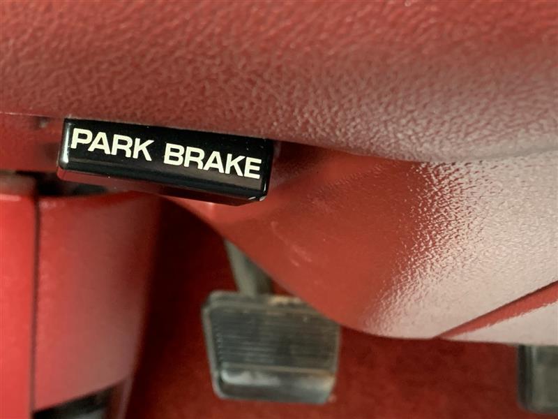 1992 Oldsmobile Custom Cruiser - Photo 21