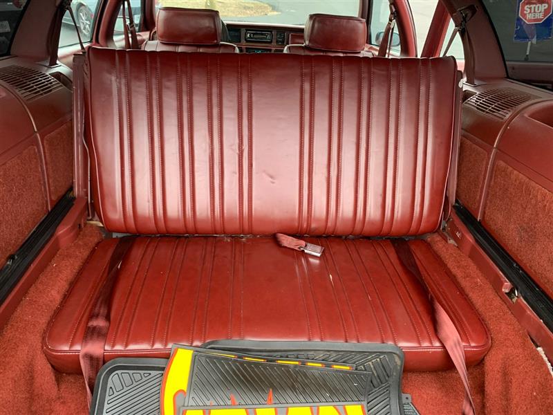 1992 Oldsmobile Custom Cruiser - Photo 49