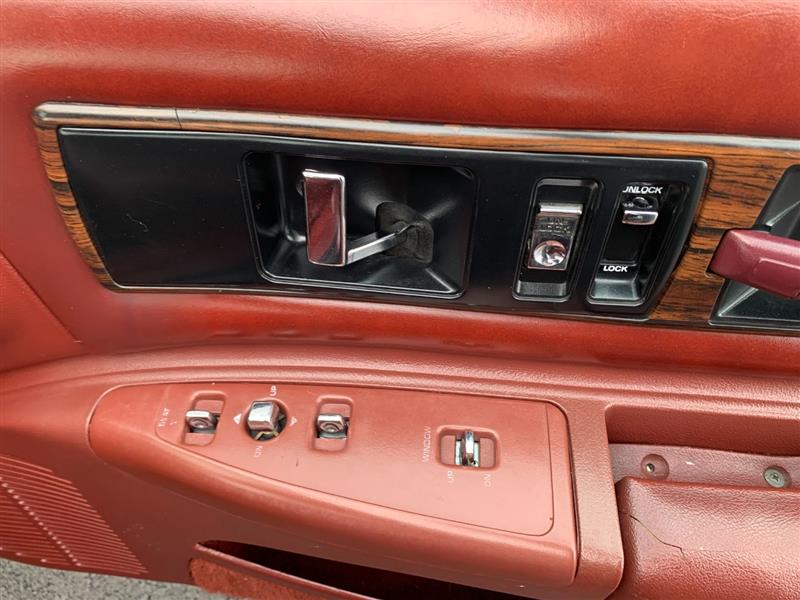 1992 Oldsmobile Custom Cruiser - Photo 55