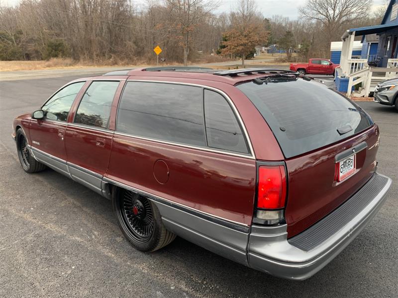 1992 Oldsmobile Custom Cruiser - Photo 6