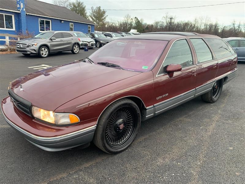 1992 Oldsmobile Custom Cruiser - Photo 8